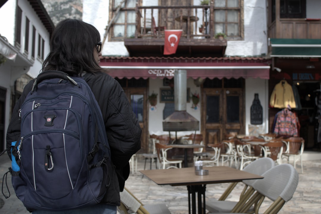 Türkiye’de Eğitim Sistemi ve Kariyer Rehberliği: Geleceğin Meslekleri Üzerine Derinlemesine Bir İnceleme