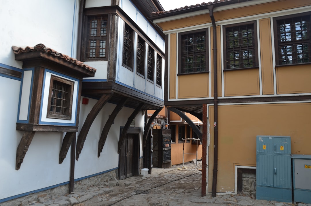 Türkiye’nin Tarihi Hanları: İstanbul’un Gizli Cevherleri ve Ticaret Yolları