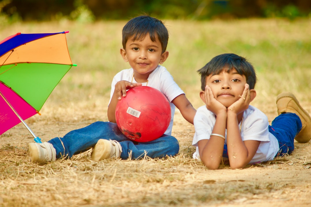 Ebeveynler İçin Çocuklarda Zeka ve Duygusal Gelişimi Destekleyen Etkinlikler ve Oyunlar