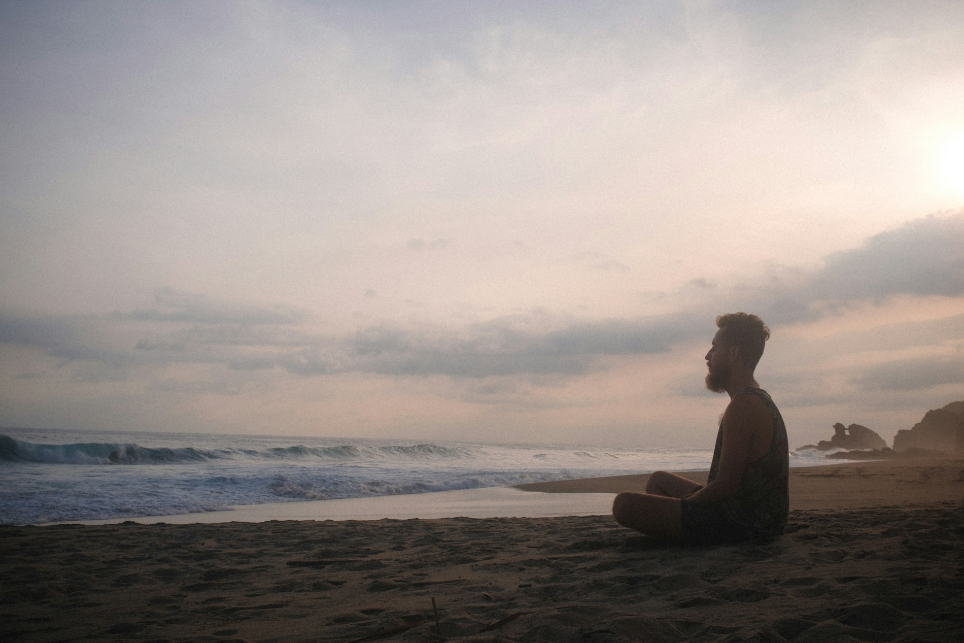 Meditasyon Teknikleri ile Stres Yönetimi ve Mutlu Bir Yaşamın Sırları