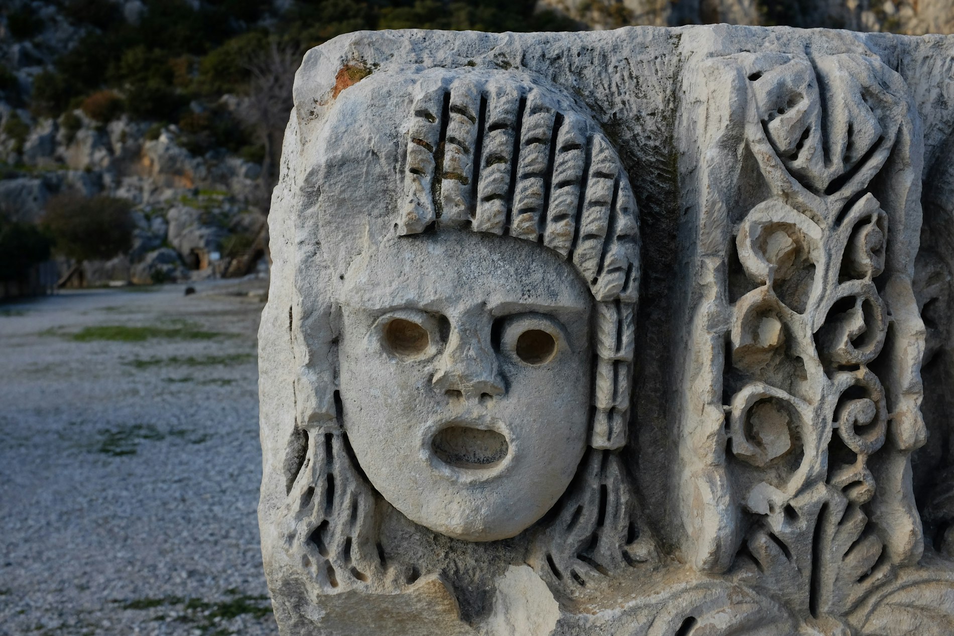Anadolu Mitolojisinin Unutulmuş Kahramanları: Tarihin Gölgesinden Hikayeler ve Simgeler